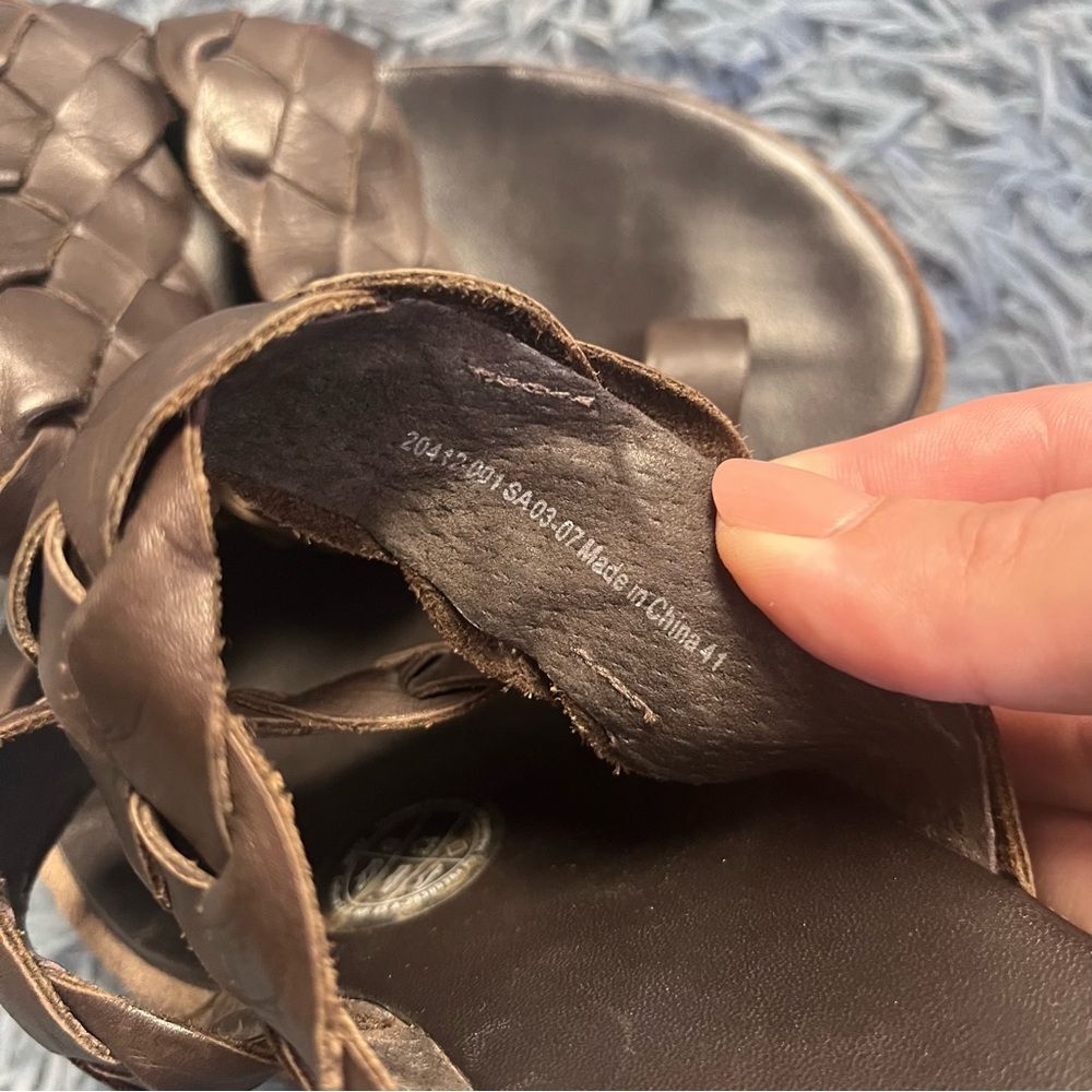 Camper Women's Dark Brown Braided Sandals Size 10 - Picture 7 of 7